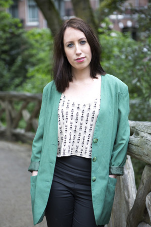 Carmen Ferrari (2016)_