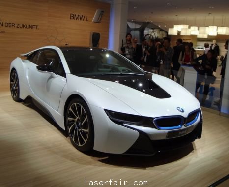 i8